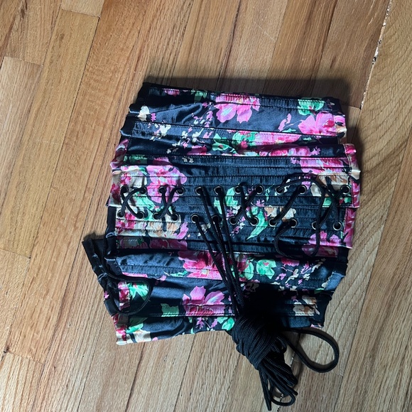 Burleska floral underbust corset - Picture 3 of 3